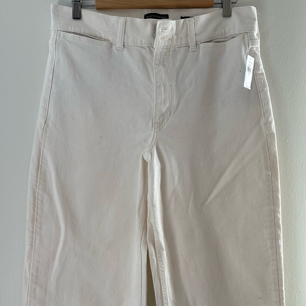 Banana Republic White Jeans